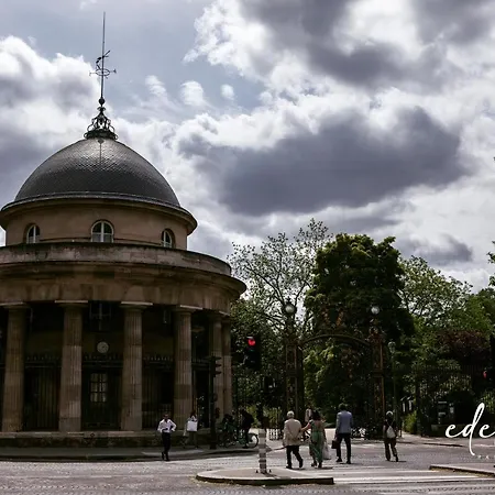 Parc Monceau By Melvane *
