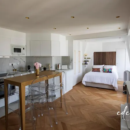 Appartement Parc Monceau Flat