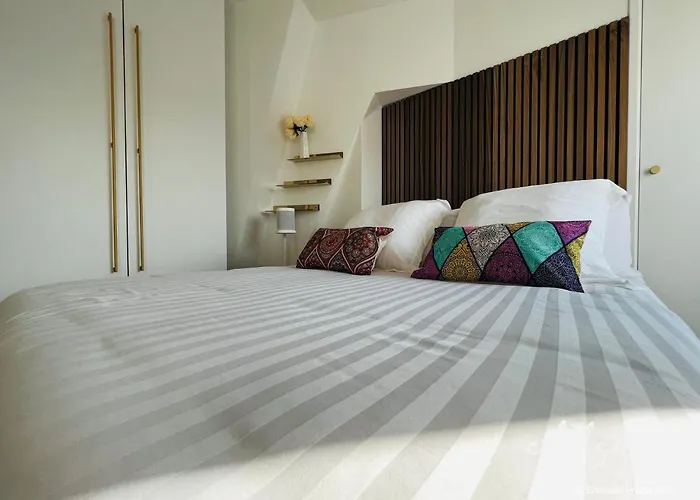 Parc Monceau By Melvane