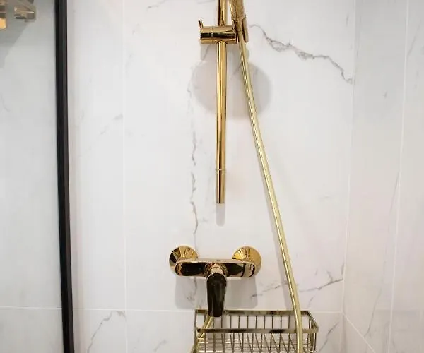 Parc Monceau By Melvane Apartment