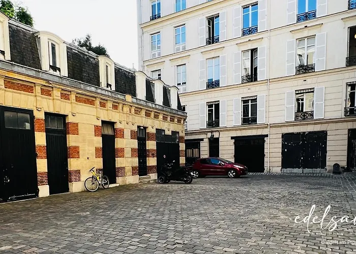 Daire Parc Monceau By Melvane