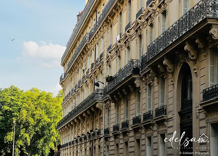 Parc Monceau By Melvane